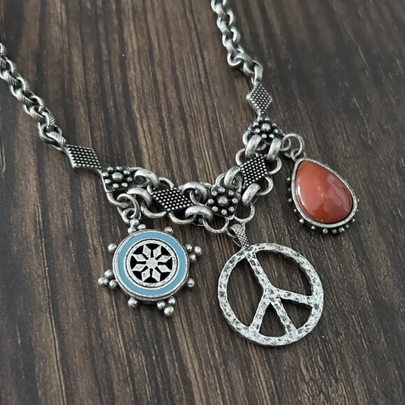 2000s Triple Pendant Necklace ASO Alex Russo - Picture 7 of 9